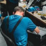 Kur Klaipėdoje patikimai sutaisyti telefoną: ką būtina žinoti prieš einant į remonto servisą